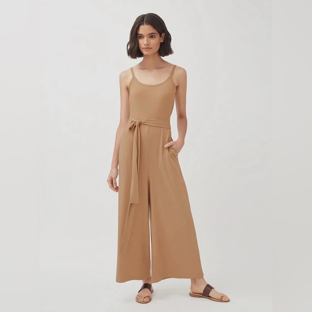 Cuyana V Back One Piece Jumpsuit Size Medium, brand new with tag